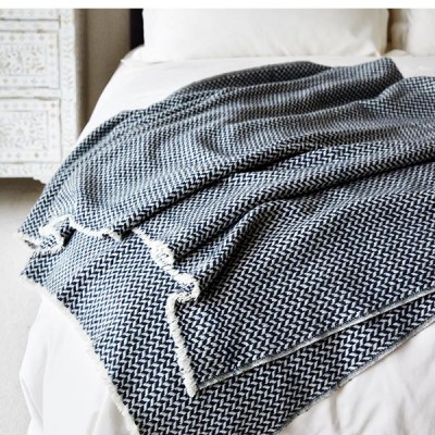  - Throws - Cashmere Herringbone Throw
100% Cashmere