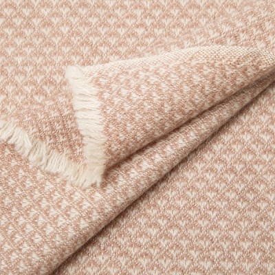  - Throws - Cashmere Blend Diamond Throw
70% Fine Wool, 30% Cashmere